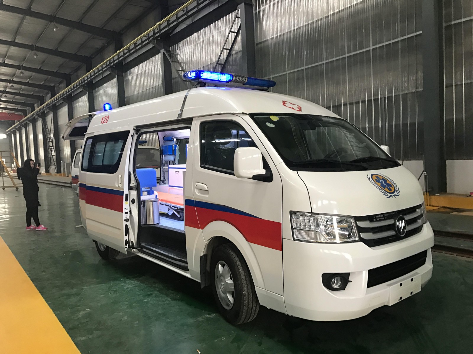 林芝救护车转院
